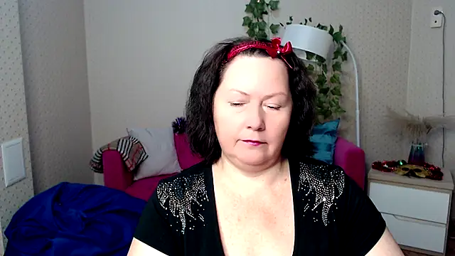 milf hornys online show from November 29, 5:39 pm