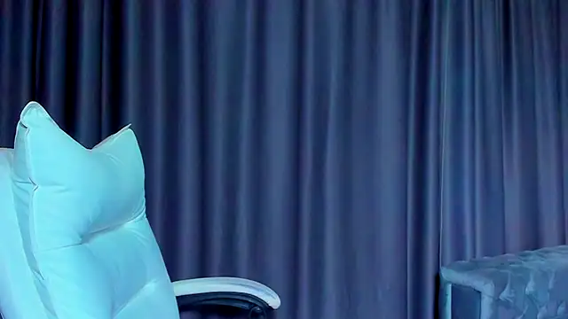 DevashaQueenX online show from September 22, 6:56 am