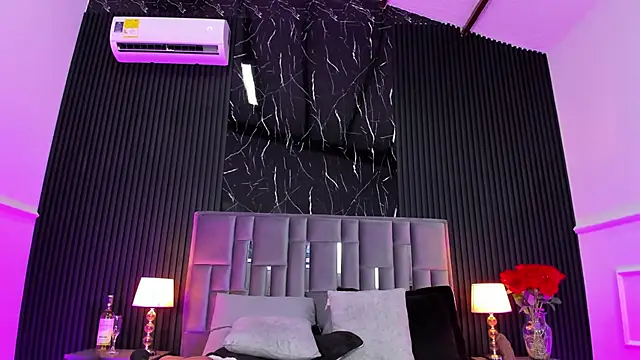 Bigsexxyass online show from July 4, 6:09 am