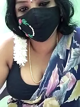 yoga-mithraa online show from November 15, 12:39 pm