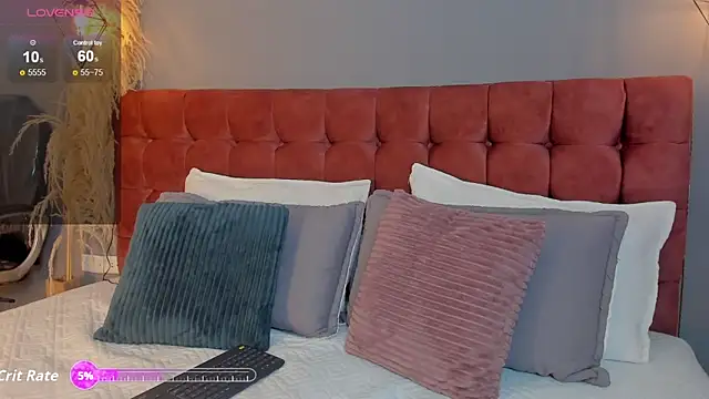 Tania 77  online show from November 10, 12:33 pm