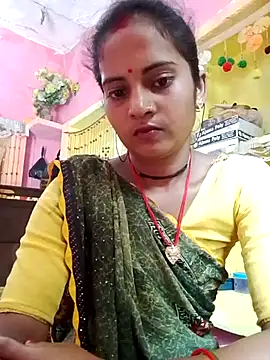 Snapshot of Hot_bbbb chatting on October 2, 8:41 am Hot bbbb online show from October 2, 8:41 am