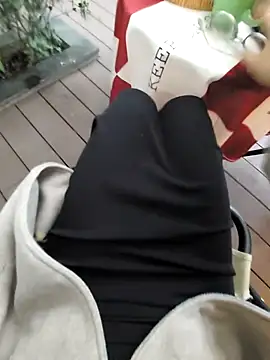 meomeocute online show from December 4, 9:44 am