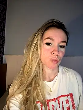 BritgetPsychol online show from November 26, 3:07 am