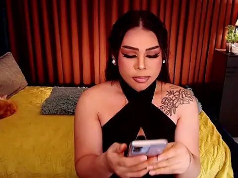 Snapshot of TransAlena95 chatting on November 1, 5:17 pm TransAlena95 online show from November 1, 5:17 pm