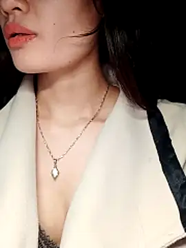 Hinna x online show from December 5, 9:16 pm