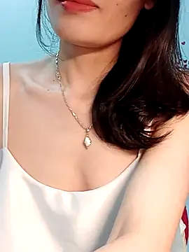 Hinna x online show from April 11, 7:45 am