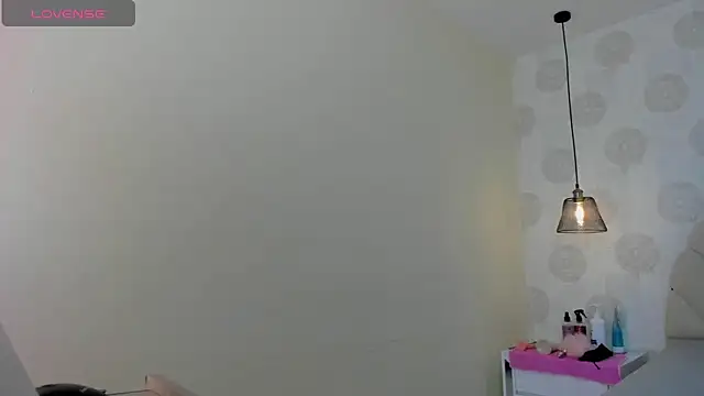 GIANAMILLER6 online show from October 27, 12:22 pm