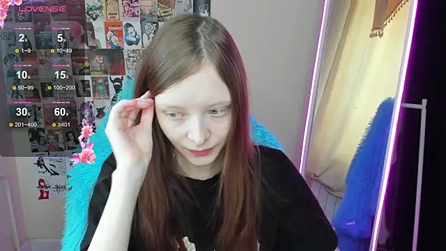 AliceHaris online show from November 25, 7:10 am