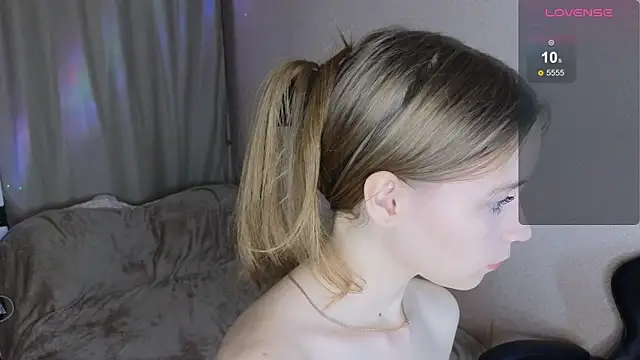 taddy shy online show from October 29, 5:37 pm