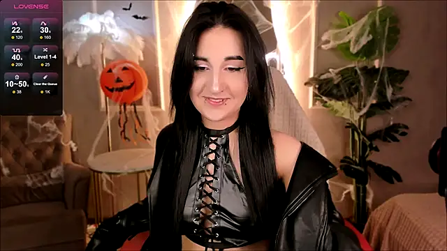 Snapshot of Lii_Rose chatting on October 18, 8:32 pm Lii Rose online show from October 18, 8:32 pm