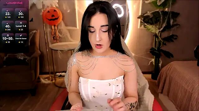 Snapshot of Lii_Rose chatting on October 17, 8:23 pm Lii Rose online show from October 17, 8:23 pm