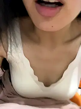 MengMeng0515 online show from November 28, 12:52 pm