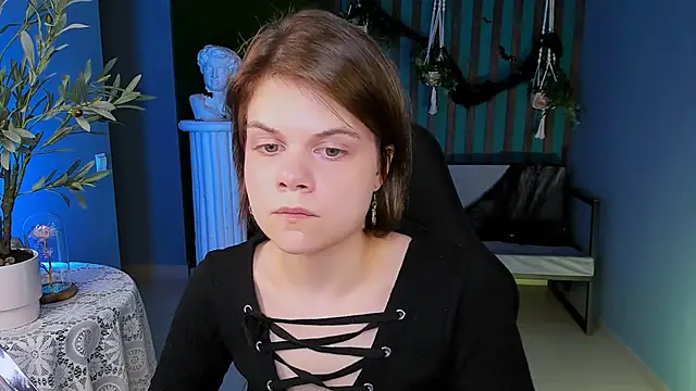 EllieMurler online show from October 30, 9:11 am