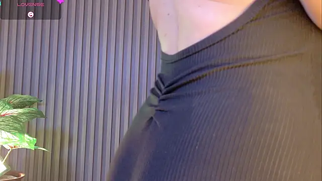 Celeste Presstigge online show from October 24, 9:44 pm