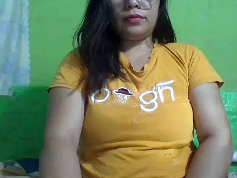 Snapshot of Bianca0516 chatting on October 17, 11:46 am Bianca0516 online show from October 17, 11:46 am