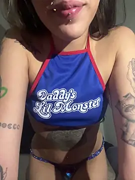 virtualgirlbr online show from November 10, 9:54 pm