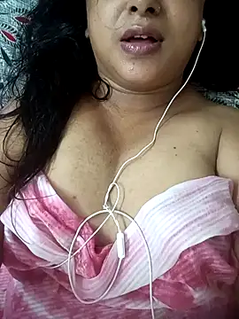 sweet jenni online show from July 16, 9:03 am