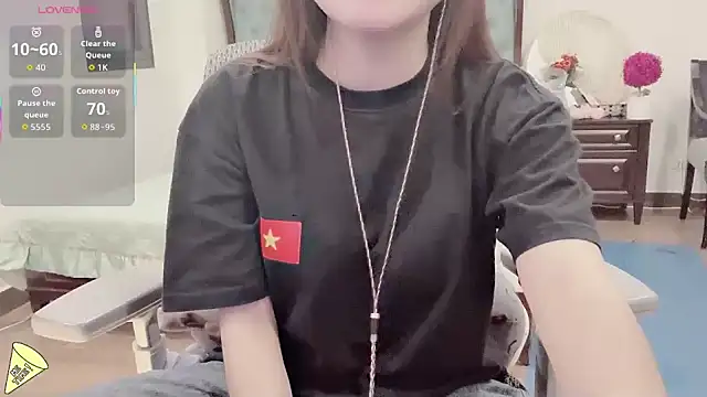 lulu404 online show from December 2, 3:14 pm