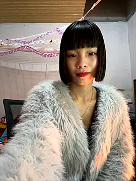 andymi1 online show from December 5, 1:12 pm