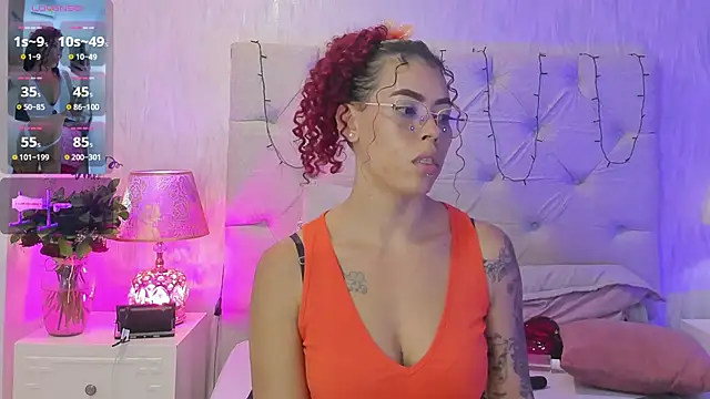 Pamelamiler   online show from October 2, 4:45 pm