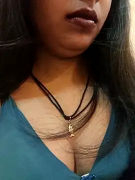 Maahhii 2 online show from October 25, 10:27 pm