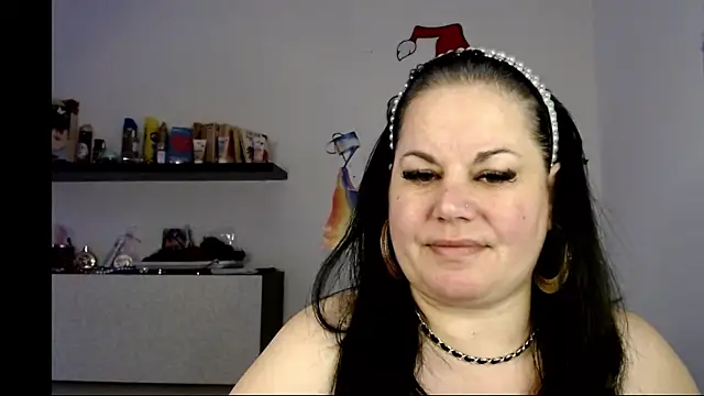 andreea2011 online show from December 15, 7:13 am