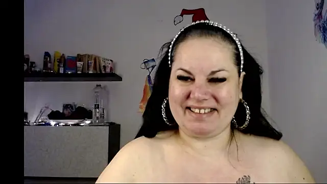 andreea2011 online show from December 17, 7:23 am