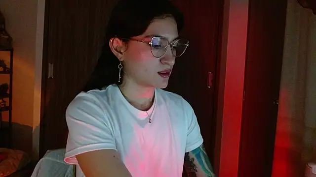 lia ana online show from March 20, 5:34 am