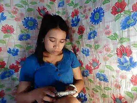 Snapshot of Pinay_Skinny18 chatting on September 23, 12:25 pm Pinay Skinny18 online show from September 23, 12:25 pm