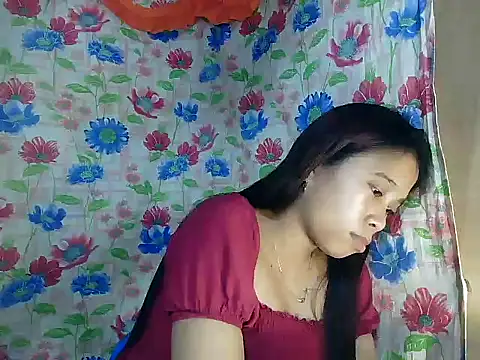 Snapshot of Pinay_Skinny18 chatting on October 15, 1:25 pm Pinay Skinny18 online show from October 15, 1:25 pm