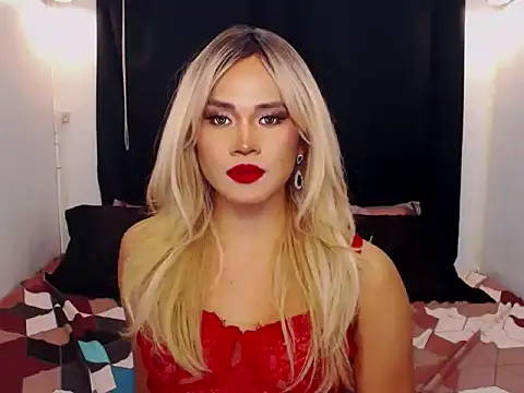 YllanaAltheaXxX online show from March 7, 5:42 pm