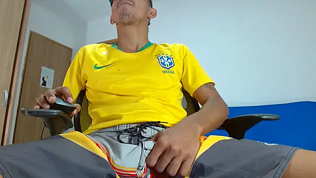 skinny23cm online show from September 11, 9:15 pm