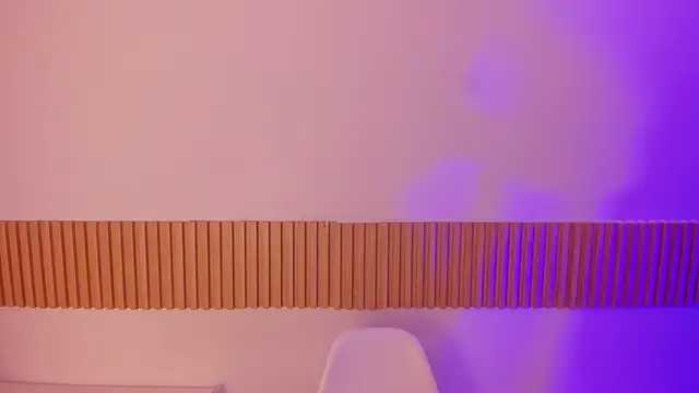 OliviaSweett online show from November 18, 7:04 pm