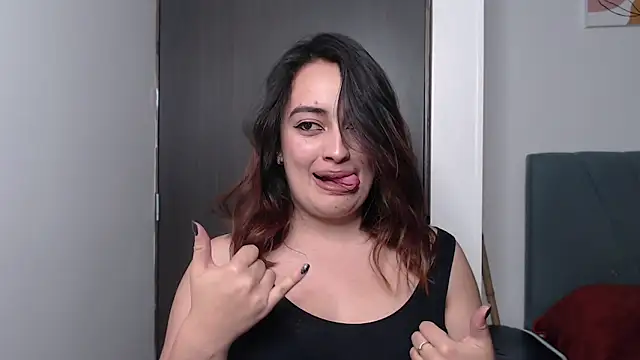 Meggan n online show from September 18, 5:39 am