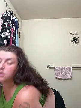 Juicydrip online show from July 1, 6:46 am