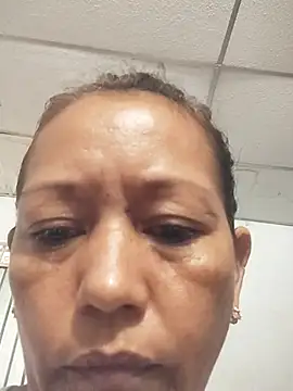 marinita13 online show from November 25, 1:35 pm