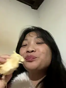 Phayphay77 online show from December 16, 1:39 pm