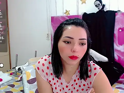 sara arias00 online show from October 29, 1:37 pm