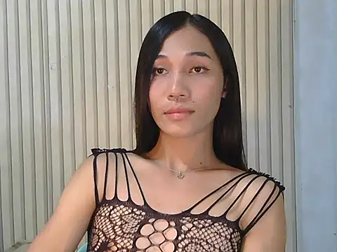 Urfucking khloe1 online show from March 7, 9:22 pm