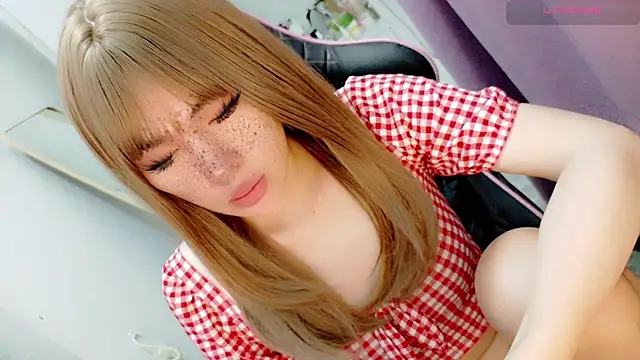 tgirljennie 69 online show from April 15, 6:58 am