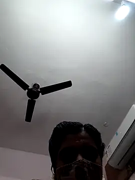 Tamil-Meenu12 online show from November 26, 6:14 am