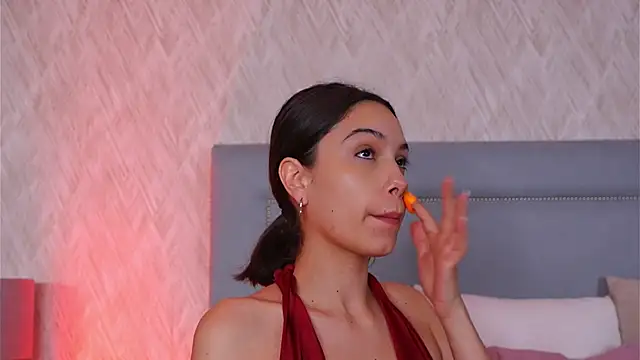 Sofy Bradd online show from October 12, 2:36 am