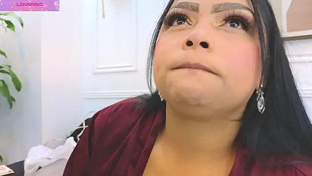 Daisy Price online show from February 11, 11:33 am