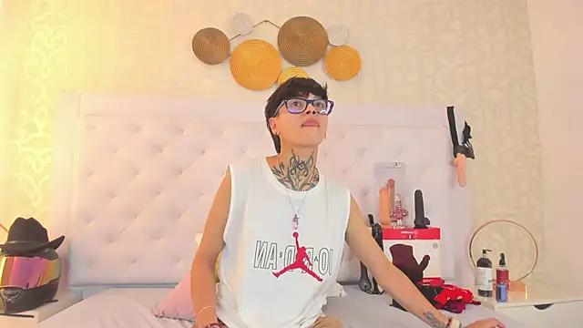 b3k afrodict online show from October 20, 8:01 pm