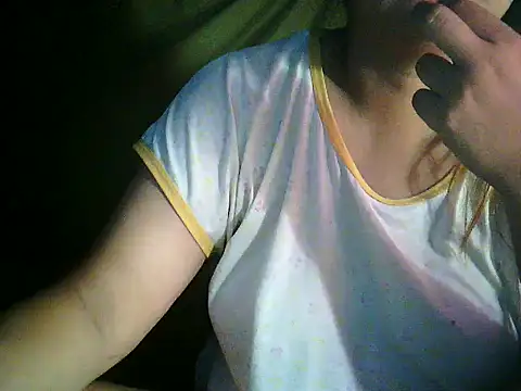 yuana25 online show from March 15, 10:39 am