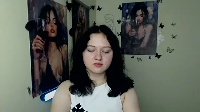 LadyAlice  online show from November 12, 7:17 am