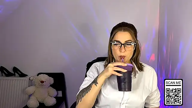 Snapshot of Ruthless_111 chatting on October 16, 5:26 pm Ruthless 111 online show from October 16, 5:26 pm