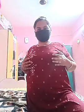 biggbobbsgirl online show from October 23, 6:25 pm