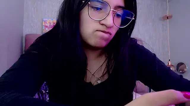 laurenelove online show from October 6, 4:51 am